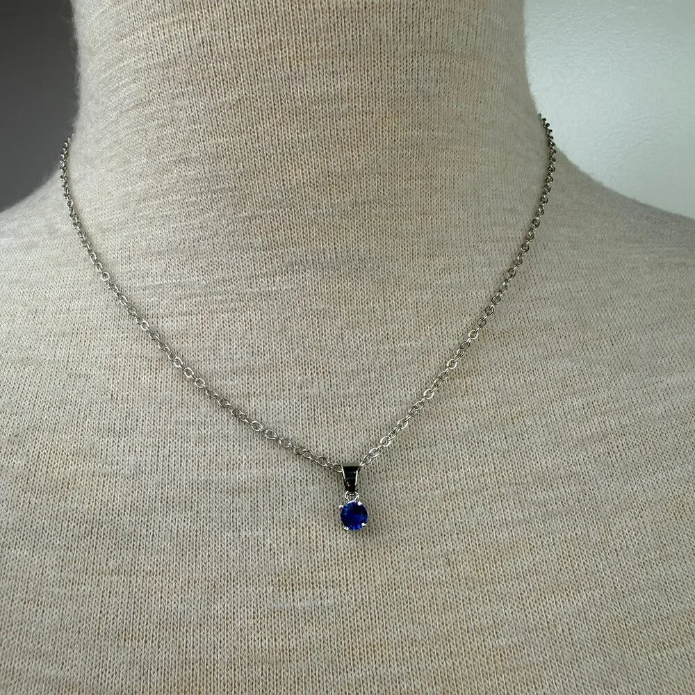 Silver Tone Blue Glass Pendant Chain Necklace 18